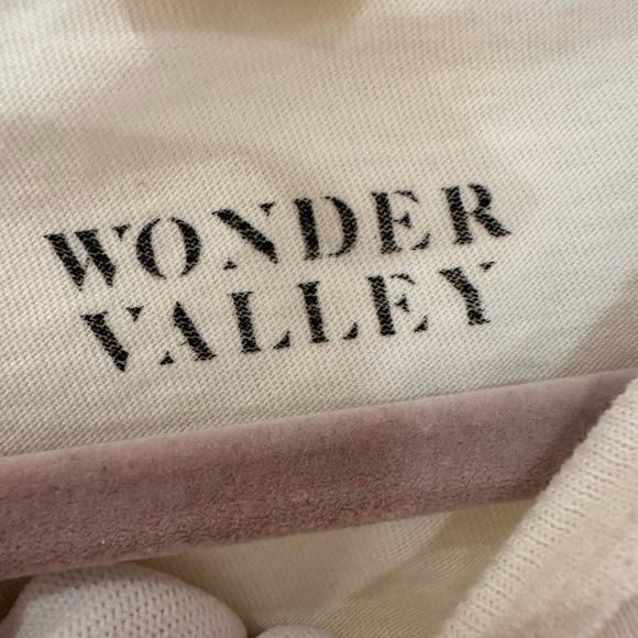 WONDER VALLEY tshirt - Picture 6 of 8
